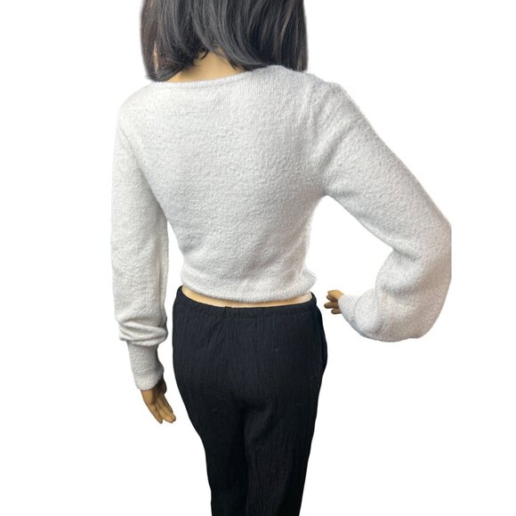 (5 for $25) Sincerely Jules Super Soft V-Neck Fitted Sweater in White - Picture 4 of 4